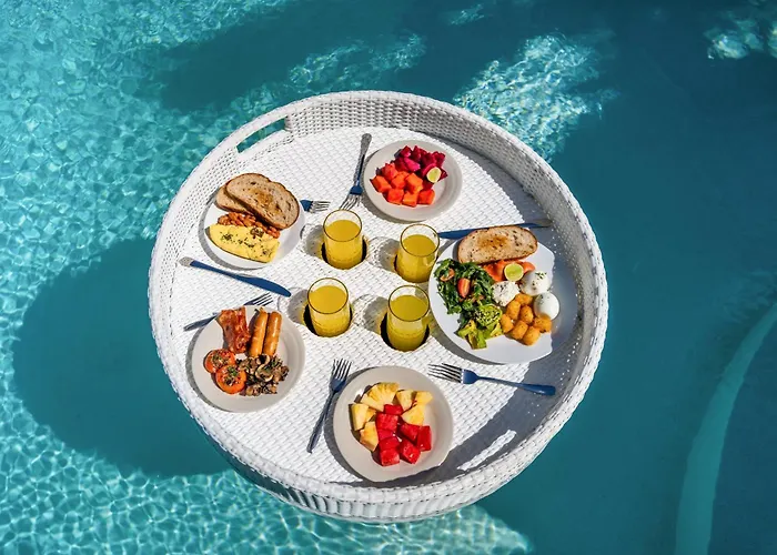 Santorini Sunset 4br Large Pool&ricefield View * Canggu