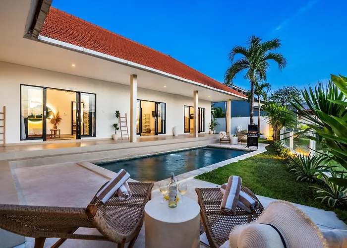 Villa Santorini Sunset 4br Large Pool&ricefield View *